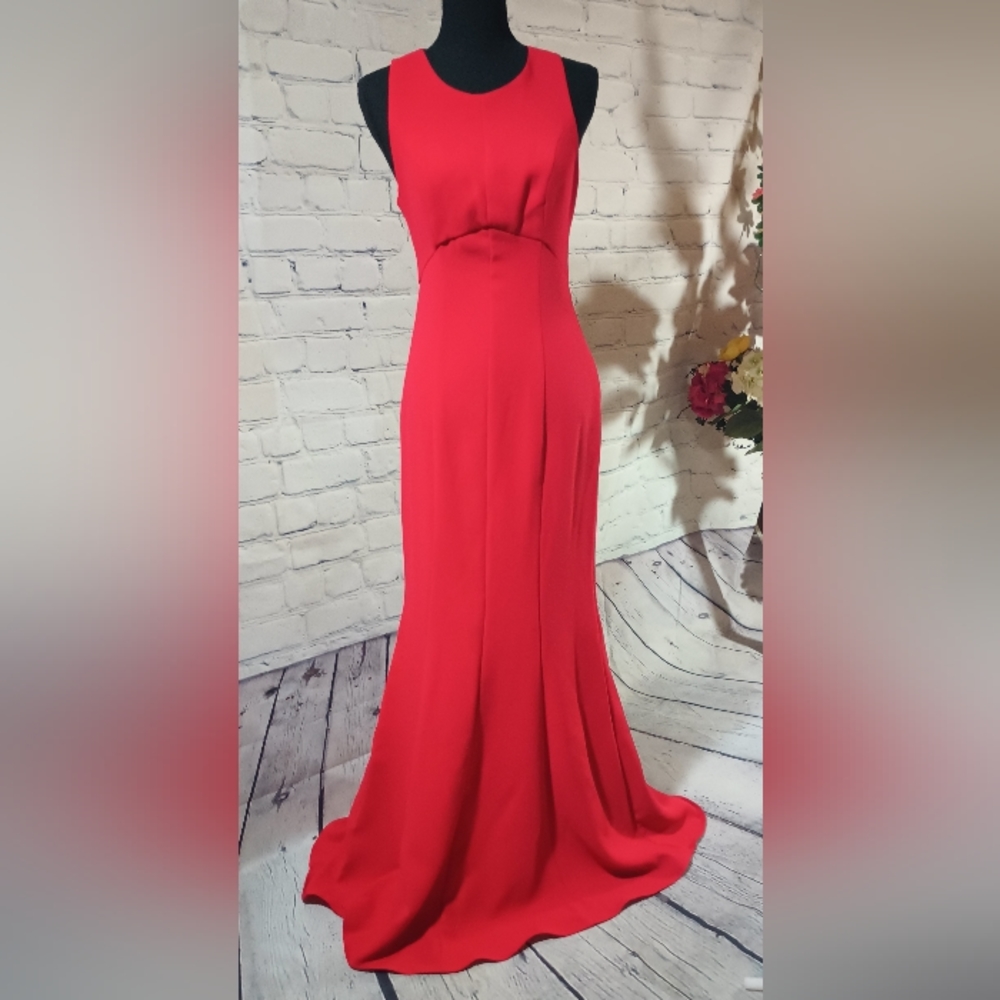 Slvls Scoop neck Racerback Floral Lace Silhouette Evening MaxiGown Ginger